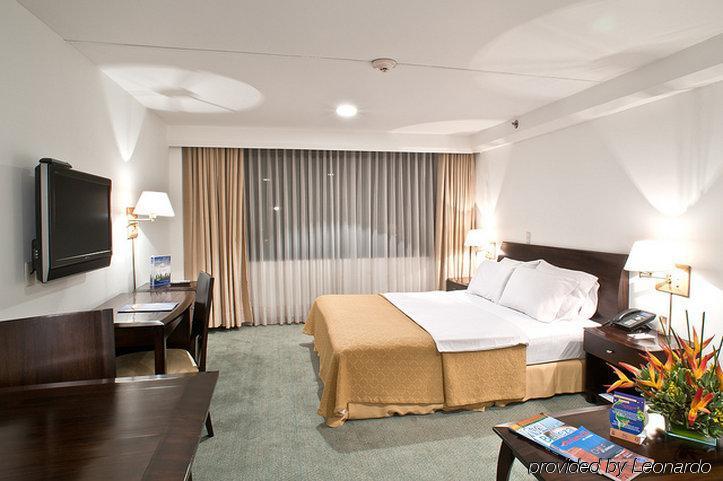 Hotel Dann Norte Богота Номер фото